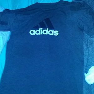 Adidas tee